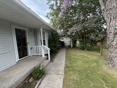 905 Patio Dr
