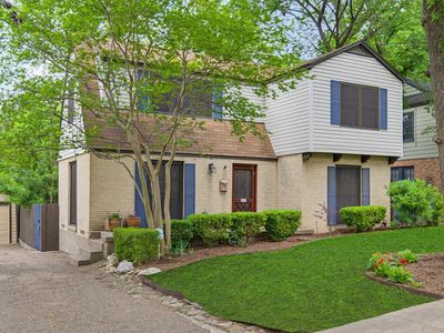 311 Circle Dr