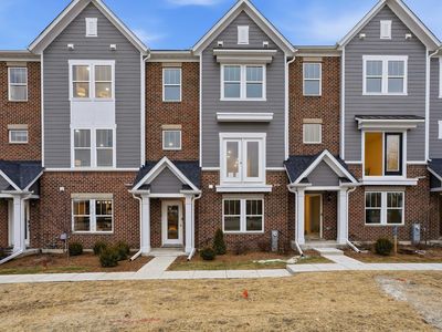 240 Warren Ln #11348