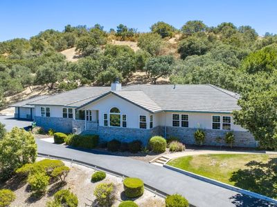 28951 Falcon Ridge Rd