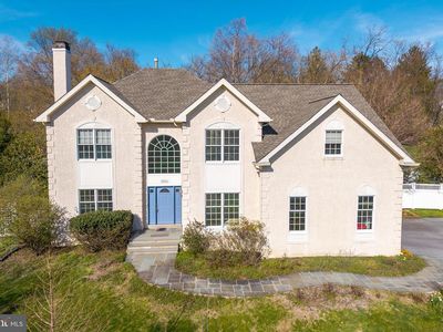 1012 Redtail Rd
