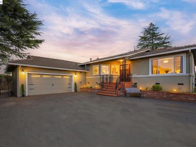 26446 Fairview Ave
