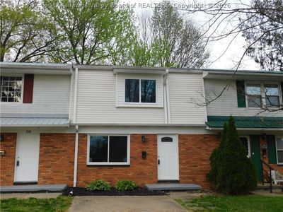 309 Charles Ct