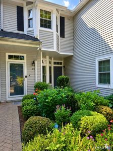 25 Rivendell Drive #25