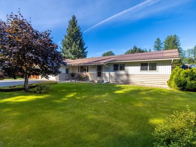 4446 Taku Blvd