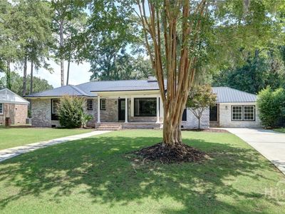 12 Fallowfield Drive