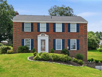 110 Cherrington Dr