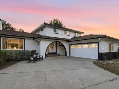 93 Ridgeview Ave