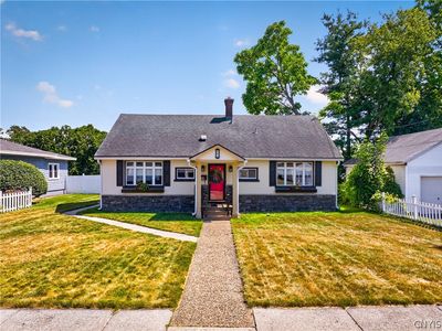 804 Van Buren Ave