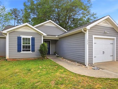 1212 W Oak Hwy