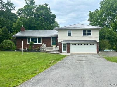 3763 Seneca Tpke