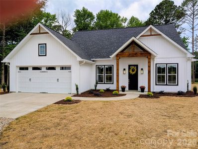 725 Potter Rd