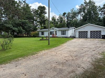 1085 Five Lakes Rd
