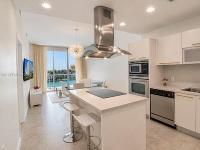 7930 East Dr APT 506