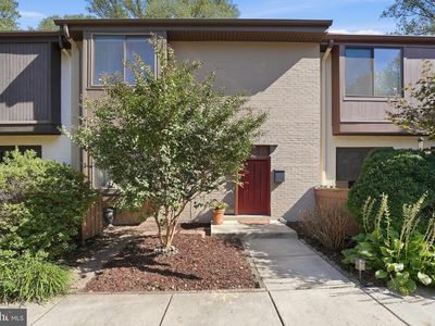 2053 Golf Course Dr