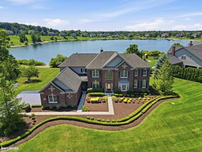 1622 Hunters Lake Dr