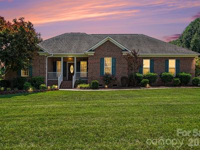 8200 Mount Olive Rd