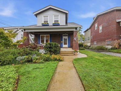 5 Hartweg Ave