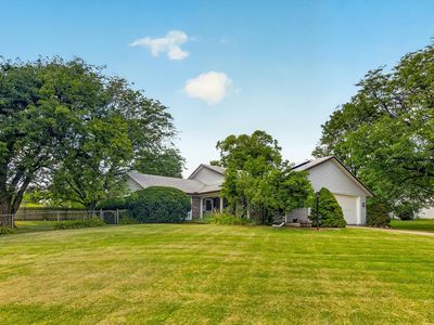8586 Yellowstone Dr