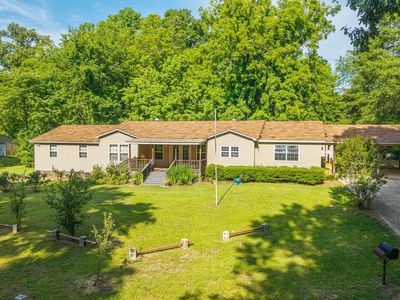945 Snyder Rd