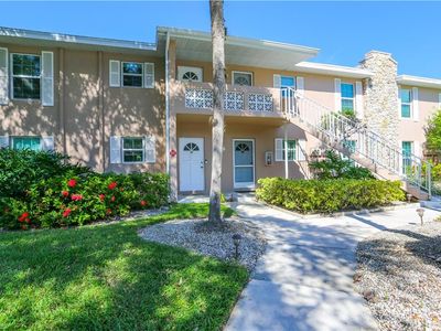 221 Cypress Way E APT 201