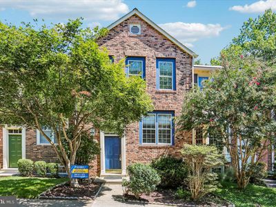 2303 Newton Dr