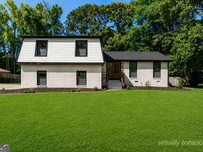 105 Lafayette Dr