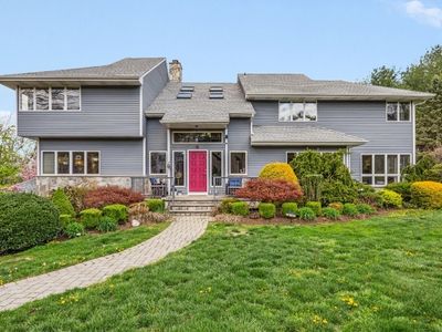4 Chadwick Ct
