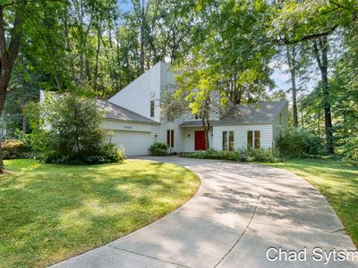 4508 Winged Foot Dr SE