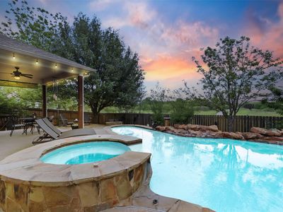 650 Clear Springs Holw