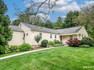 11 Jefferson Drive