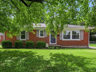 612 Parkside Dr