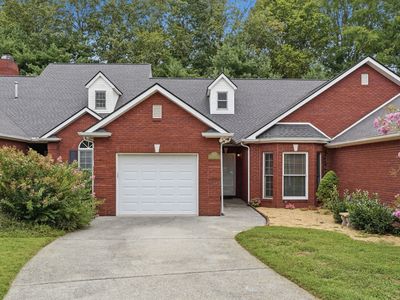 143 Hickory Ct