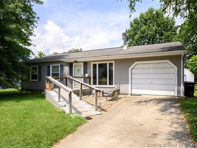 818 Lilly Lane