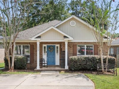 1009 Linlen Ave