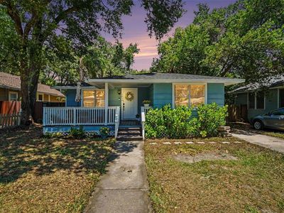1016 E Emma St