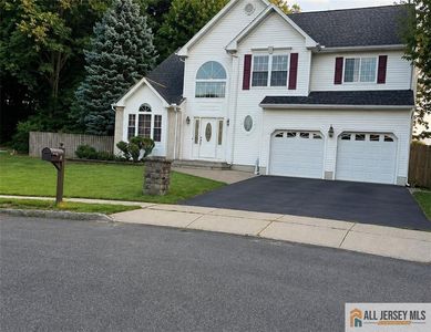 2 Continental Ct