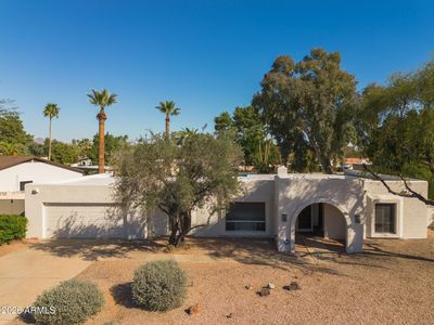 8907 N 80TH Place