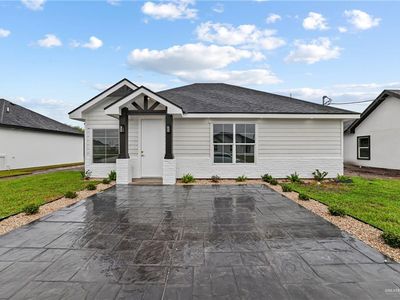 2289 Via Roma Rd