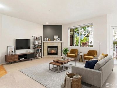 Property at 13000 Admiralty Way #D204, Everett, WA