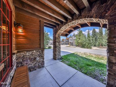 492 Iron Horse Way