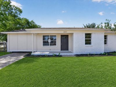 2335 Loyce Dr