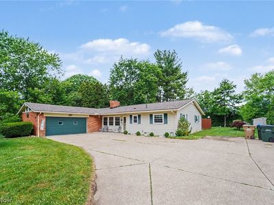 693 Woodbrook Rd