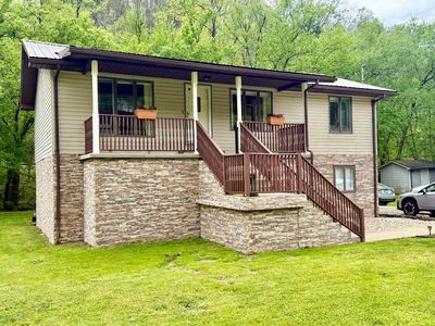 73 Hillcrest Dr