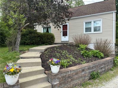 85 Adams Dr