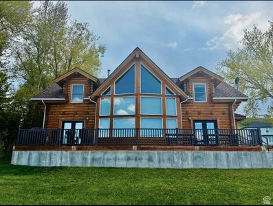 664 N Bear Lake Blvd