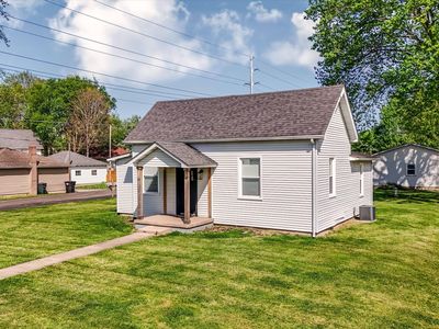 25 N Depot St