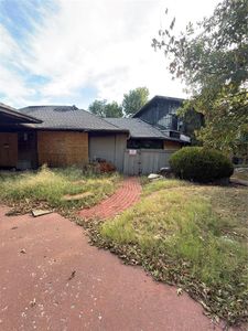 6219 Riviera Dr