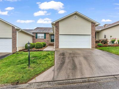 450 Executive Meadows Dr