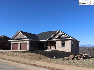 418 SE Huntington Woods Street